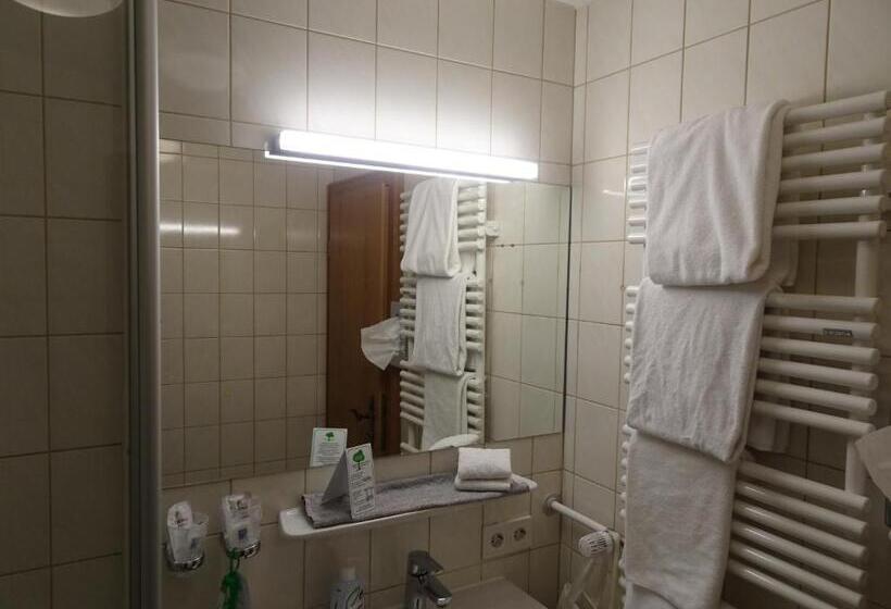 ファミリールーム, Jagerhof Garni