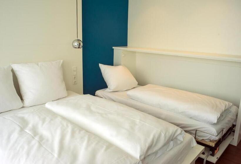 스탠다드 룸, Knorz