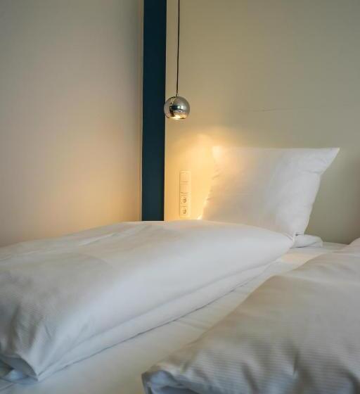 스탠다드 룸, Knorz