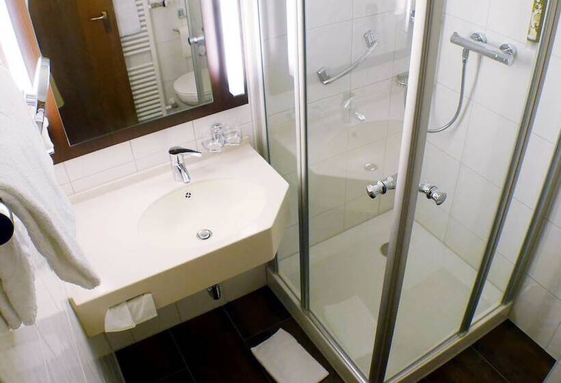 Люкс Вид на Реку, Krone