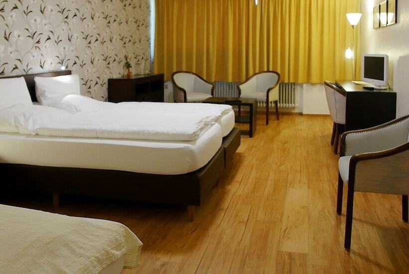 Номер Стандарт Трехместный, Krone