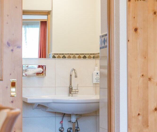 غرفة قياسية فردية, Romantik Landhotel Doerr