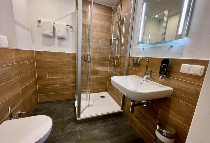 标准工作室, Marias Inn Bed & Breakfast