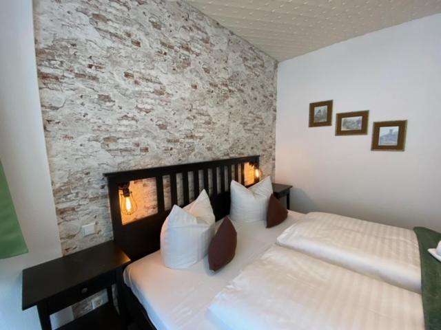 スタンダードルーム, Rathaus