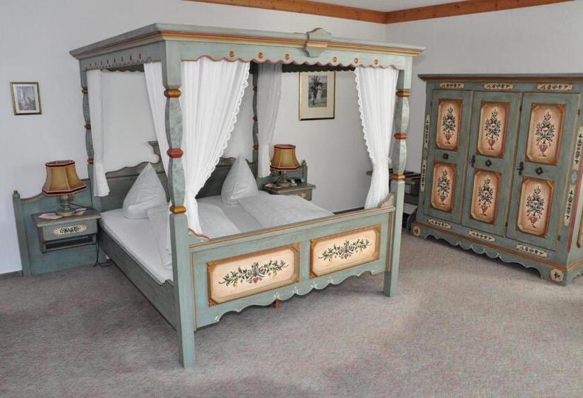 コンフォートルーム, Sauerländer Hof