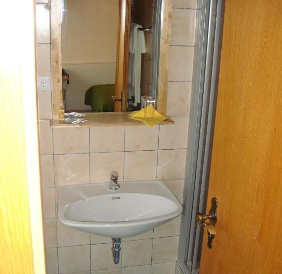 Номер Стандарт Трехместный, Smartinn