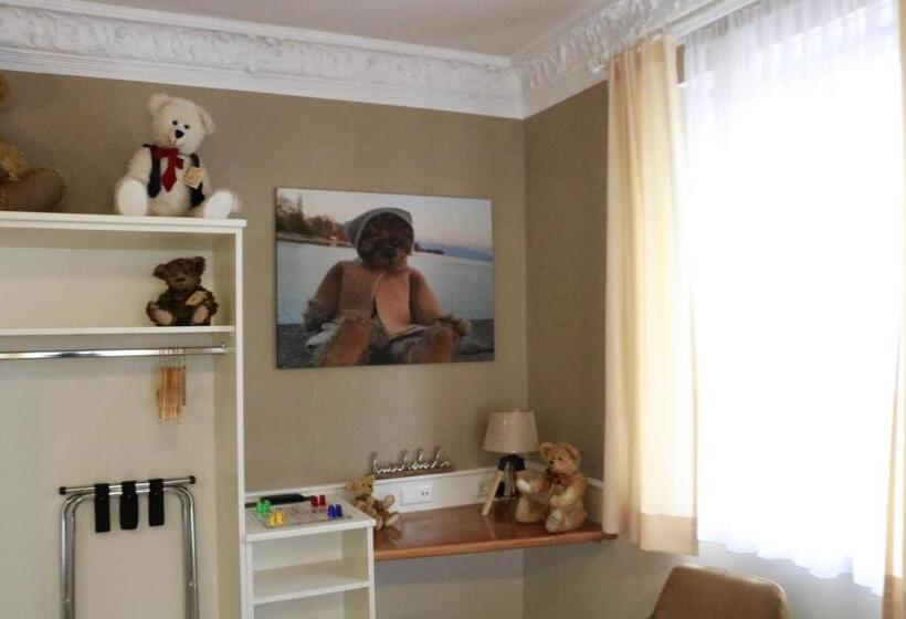 غرفة قياسية, Teddybären