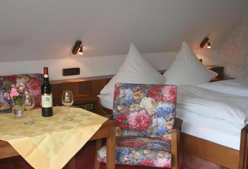 Номер Стандарт с Балконом, Landhaus Schneider