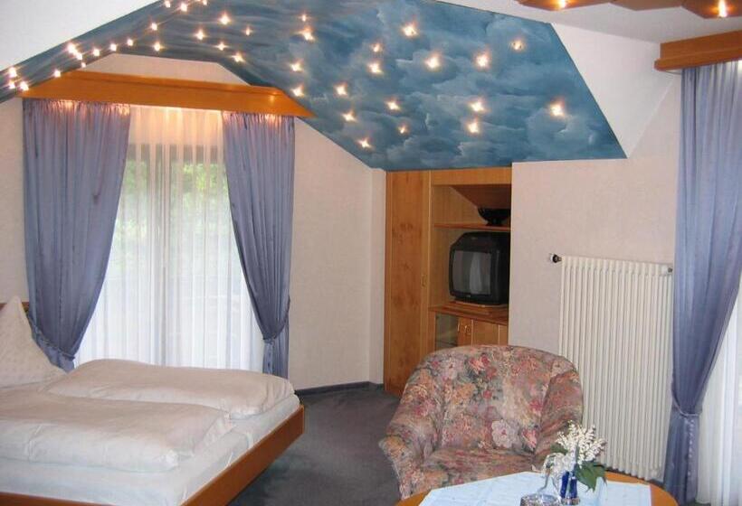 Номер Стандарт с Балконом, Landhaus Schneider