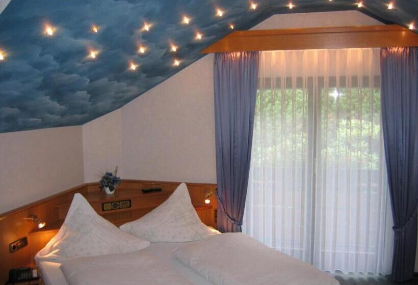 Номер Стандарт с Балконом, Landhaus Schneider