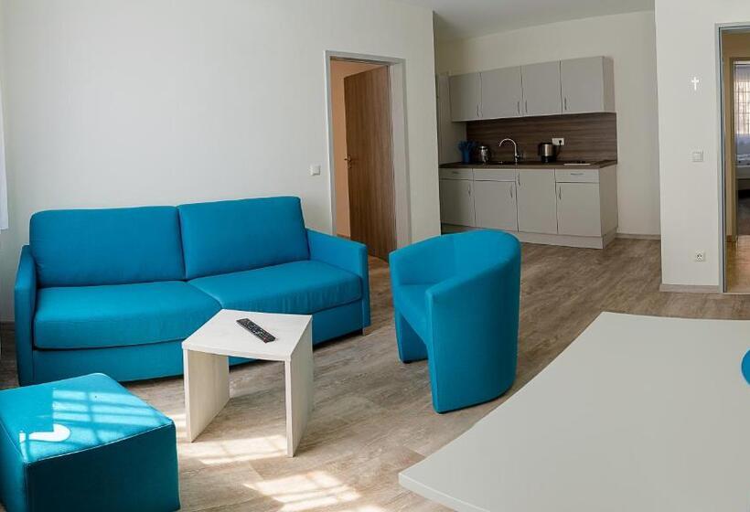 标准工作室, Kloster Maria Hilf