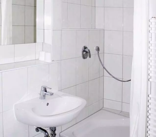 Apartament 2 Dormitoris, Pension Alter Zausel