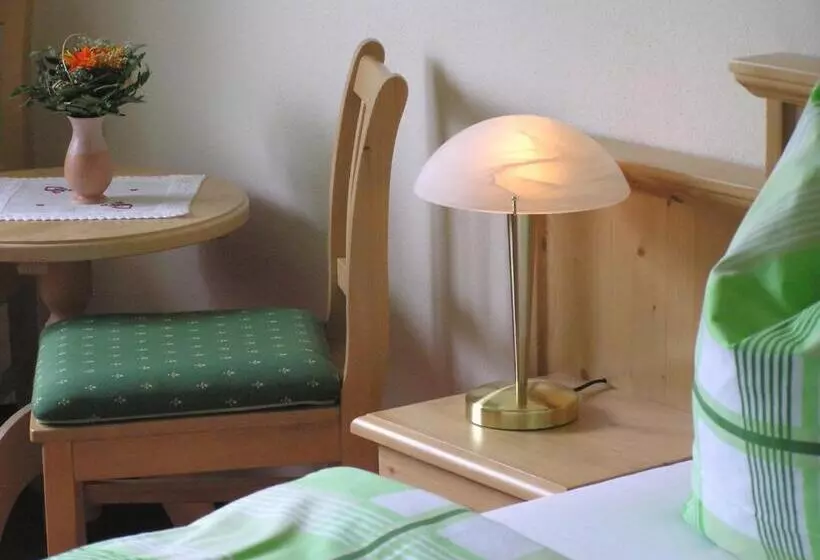スタンダードルーム, Pension Am Zechengrund