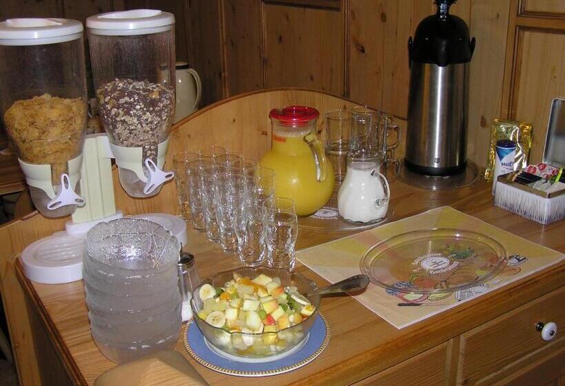 标准间, Pension Am Zechengrund