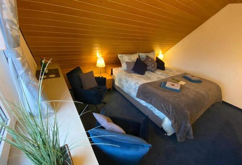 חדר סטנדרט, Wappenhof