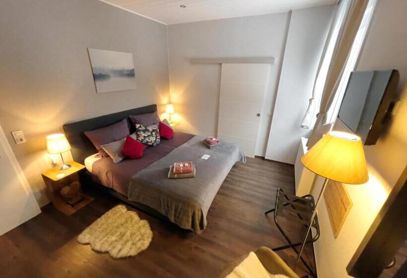 חדר סטנדרט, Wappenhof