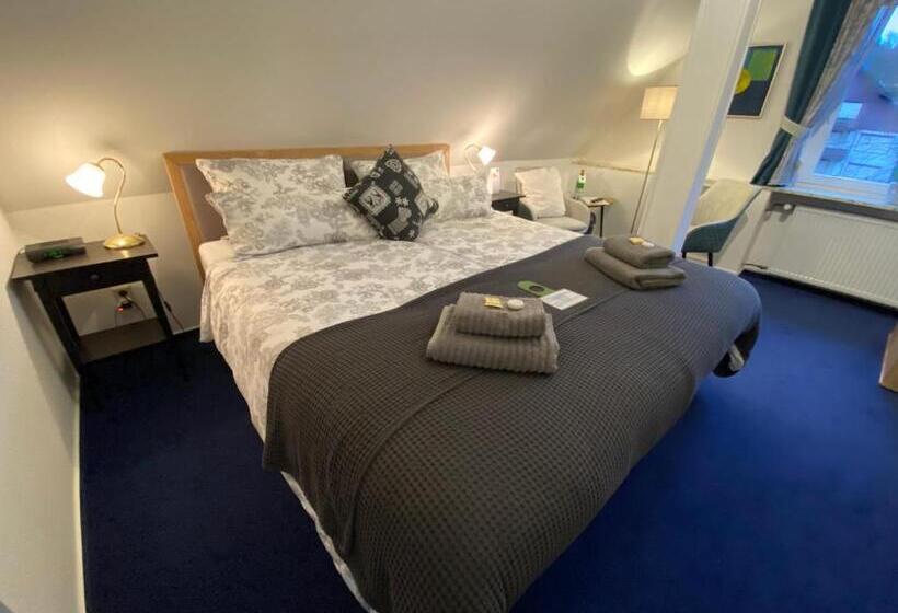 חדר סופריור, Wappenhof