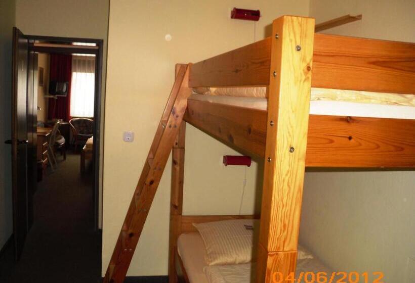 4인용 스탠다드 룸, Heidehotel Anna