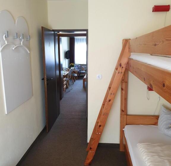 4인용 스탠다드 룸, Heidehotel Anna