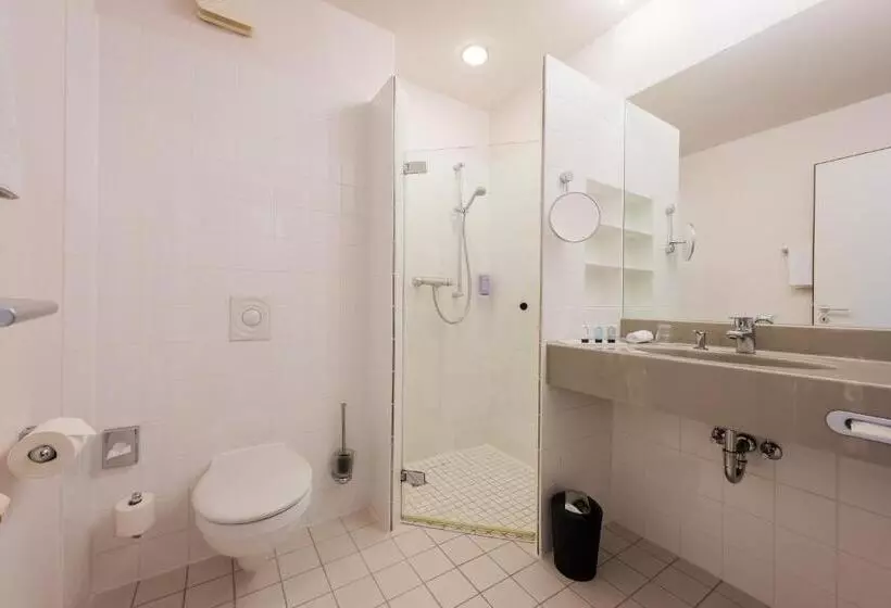 Standard Room, Alte Werft