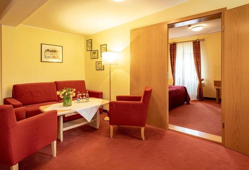 주니어 스위트, Erbenhof