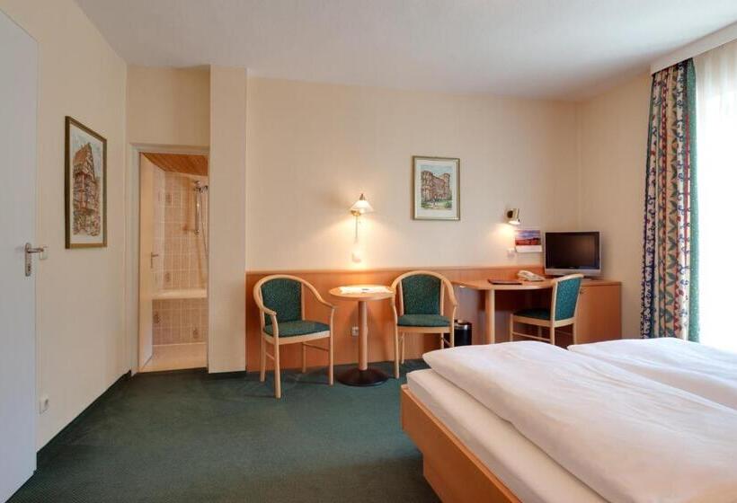 Номер Стандарт, Bergfried & Schönblick