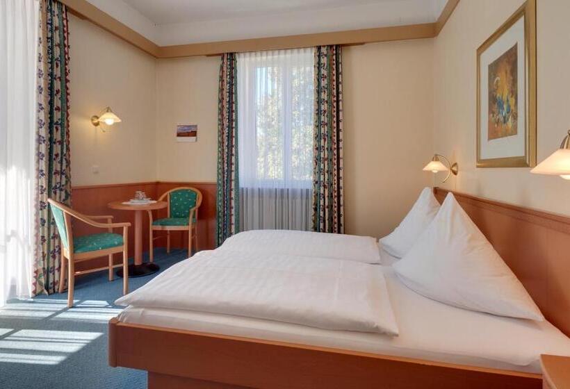 Номер Стандарт, Bergfried & Schönblick