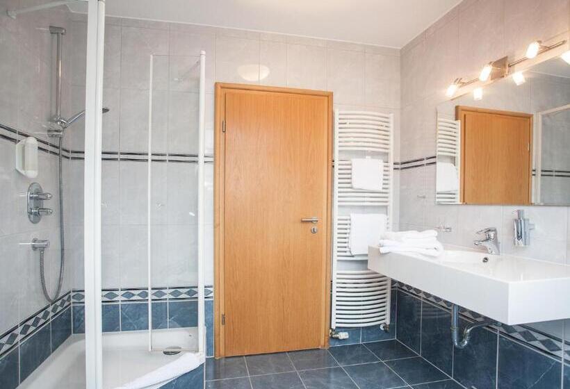 带阳台的豪华间, Forsthaus