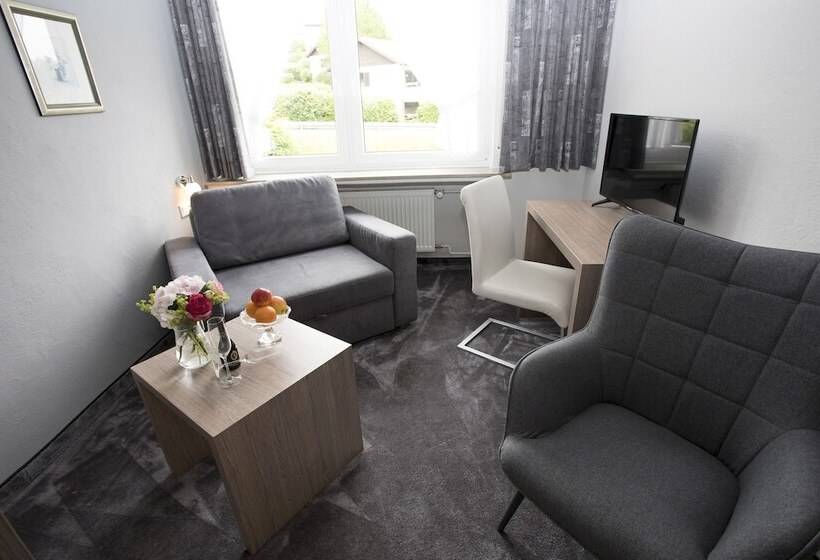 舒适型房间, Forsthaus