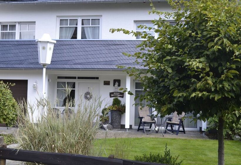 舒适型单人间, Forsthaus