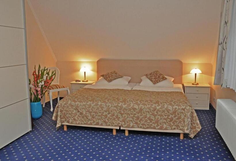 标准单人间, Garni Kristinenhof