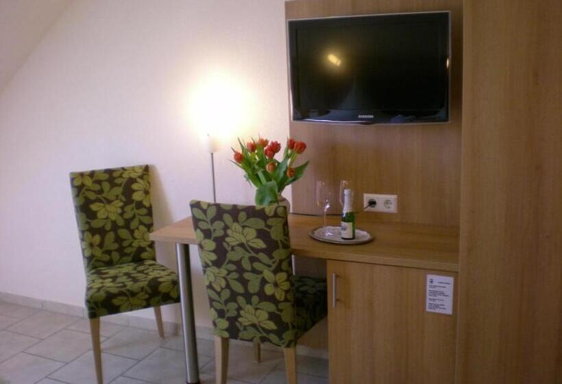 חדר סטנדרט, Goldener Löwe