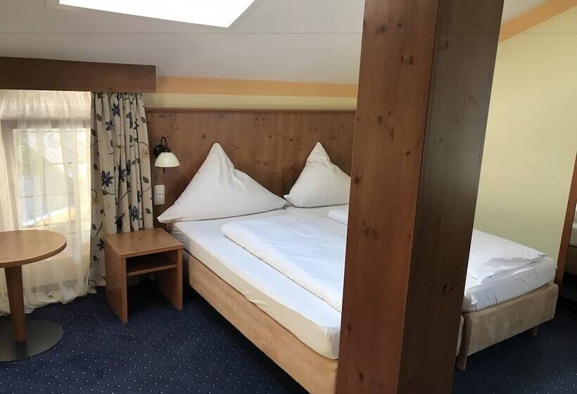 标准间, Marienhof