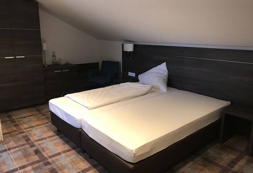 Номер Стандарт, Marienhof