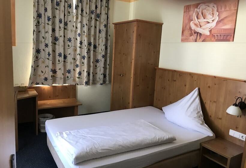 标准单人间, Marienhof