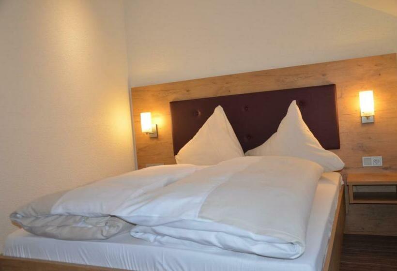 スタンダードルーム, Restaurant Poststuben