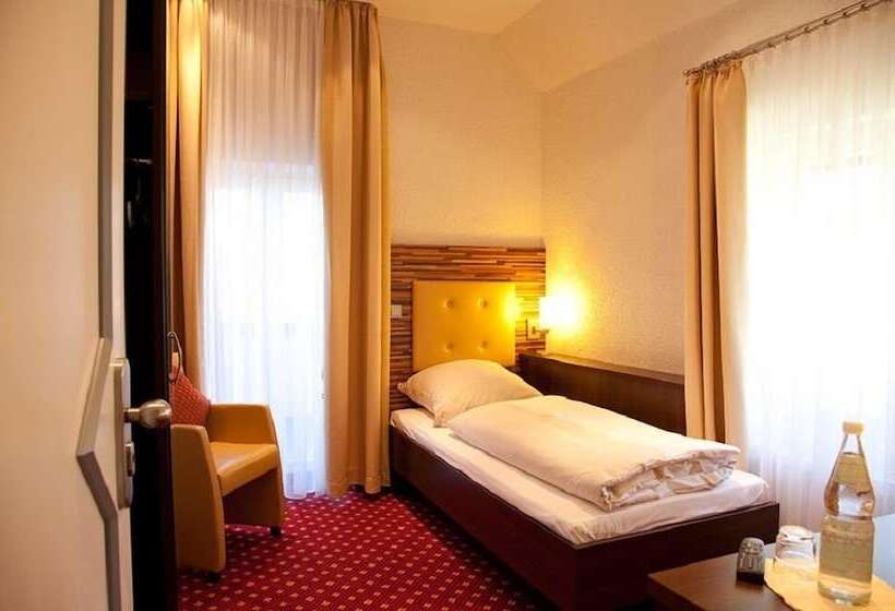 コンフォートシングルルーム, Restaurant Poststuben