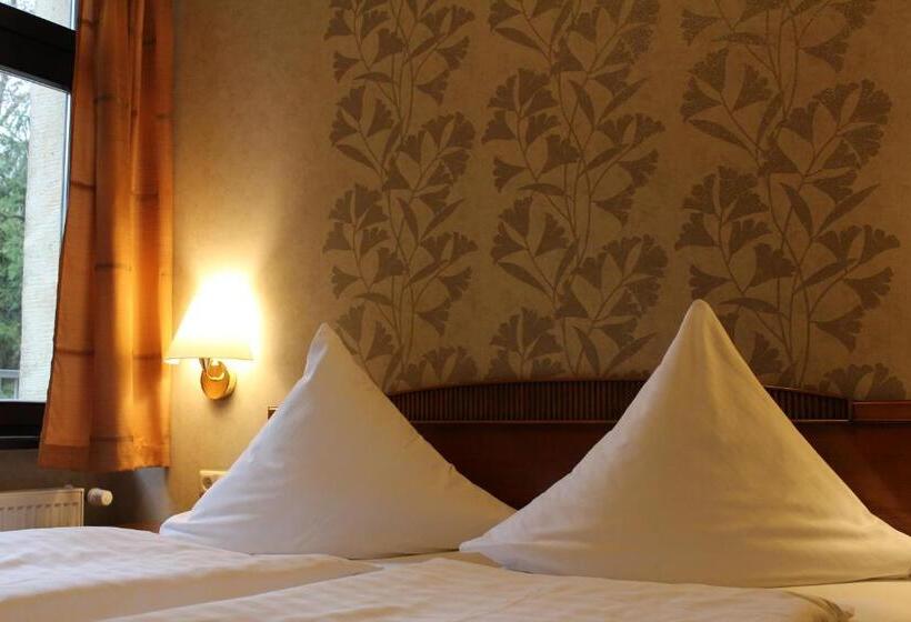 スタンダードルーム, Schlosshotel Stecklenberg