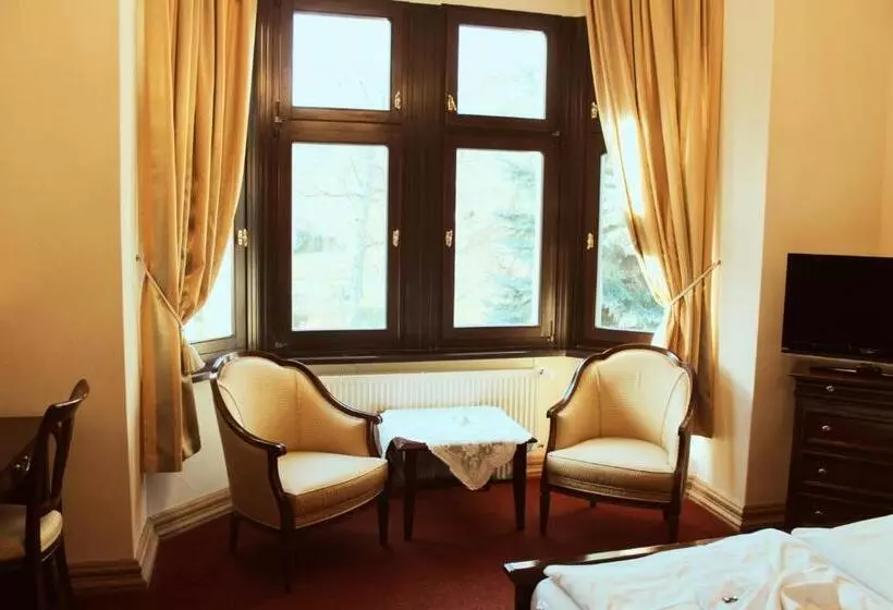 スタンダードルーム, Schlosshotel Stecklenberg