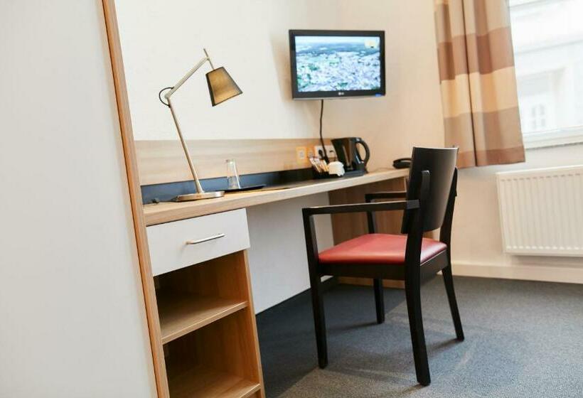 غرفة قياسية فردية, Townhouse Dusseldorf