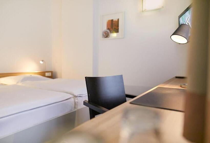 غرفة قياسية, Townhouse Dusseldorf