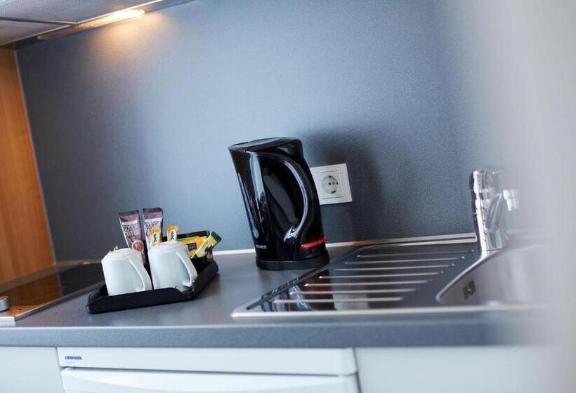 Номер Стандарт, Townhouse Dusseldorf