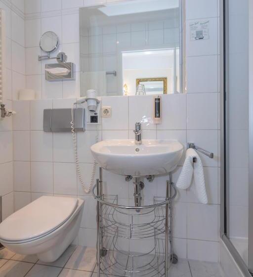 Номер Стандарт Индивидуальный, Zum Bar