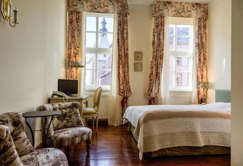 Номер Базовый Двуспальная Кровать, Zum Bar