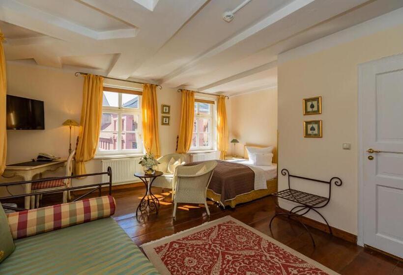 Номер Базовый Двуспальная Кровать, Zum Bar