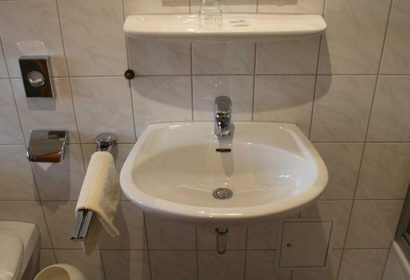 スタンダードシングルルーム, Zum Brauhaus