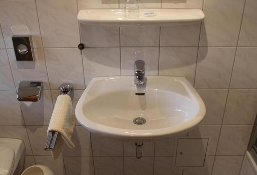 スタンダードルーム, Zum Brauhaus