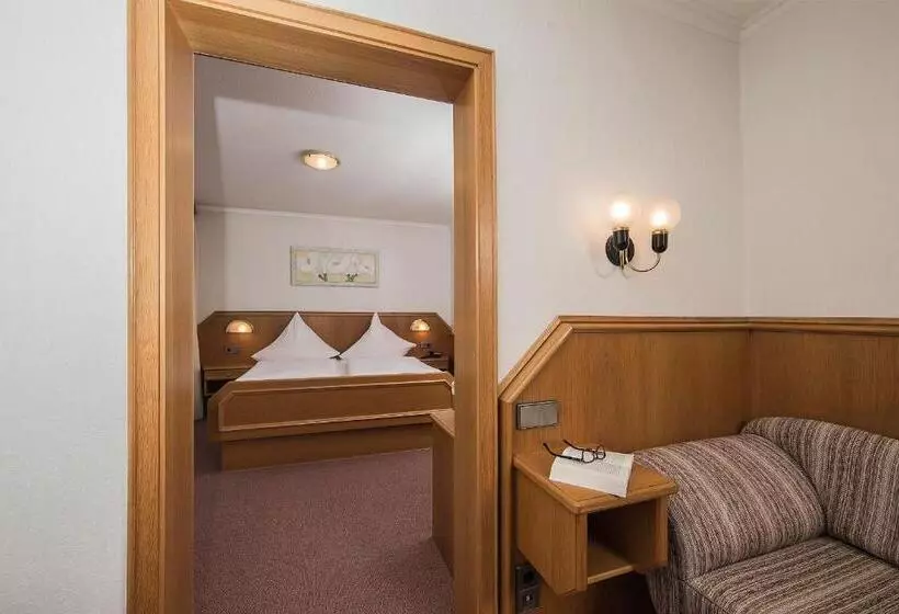 اتاق لوکس, Kurhotel Unter Den Linden