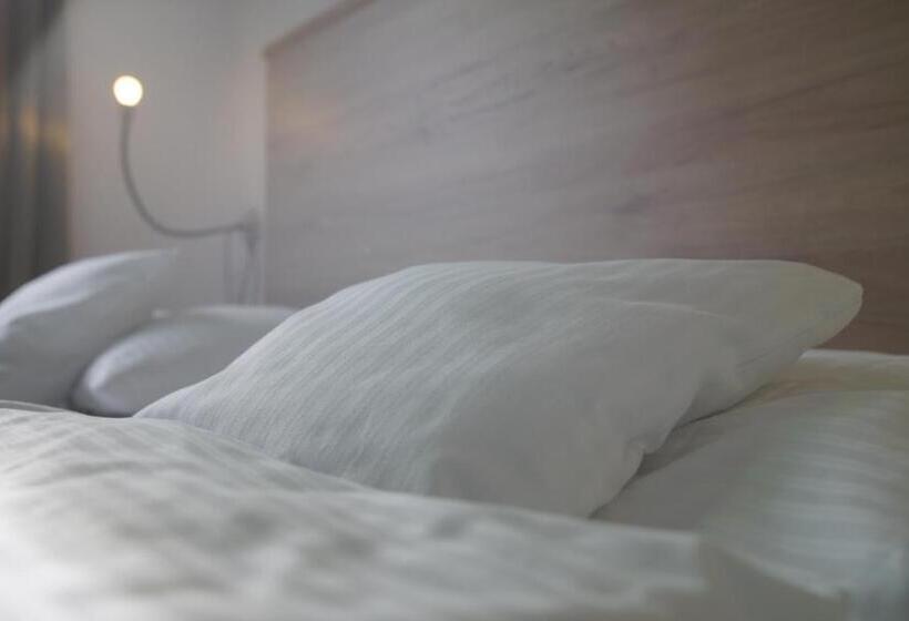 스탠다드 룸, 2t Hotel Artgenossen