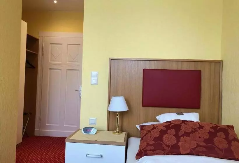 スタンダードシングルルーム, Thermen Hotel Pension Villa Holstein
